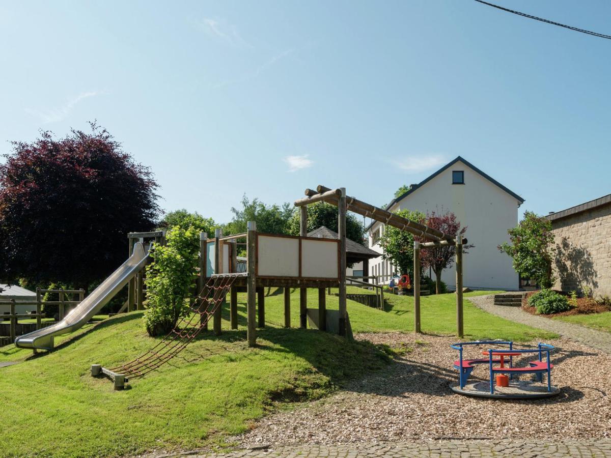Spacious Holiday Home With Large Garden Schoppen Exterior photo